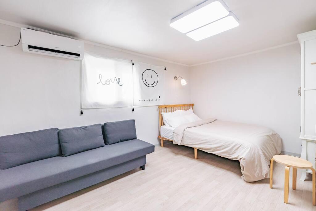 Namsan Tower View - Duplex, 3 2 Bathrooms Seoul