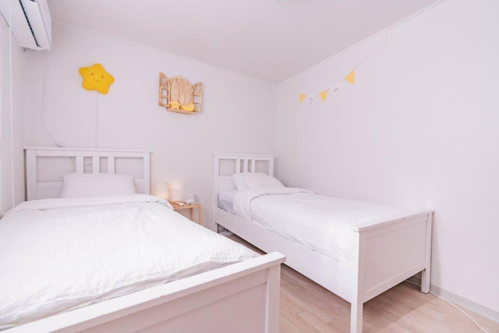 Villa Namsan Tower View - Duplex, 3 2 Bathrooms