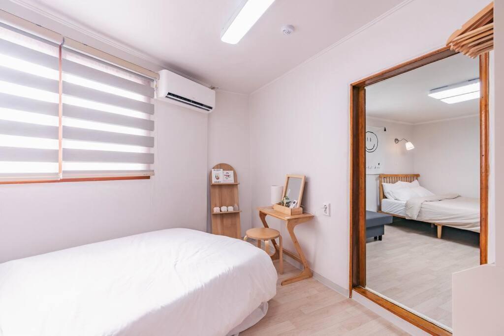 Namsan Tower View - Duplex, 3 2 Bathrooms